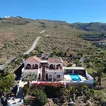 Apartmán Casantilvia Heated Pool Paradise