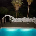 Casantilvia Heated Pool Paradise Apartmán